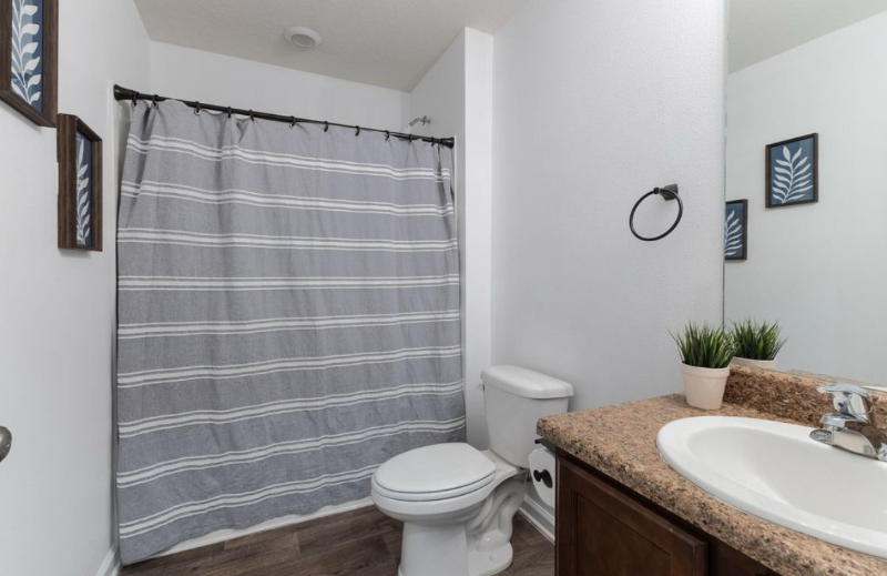 1103 Capocci Ct - Photo 2 of 8