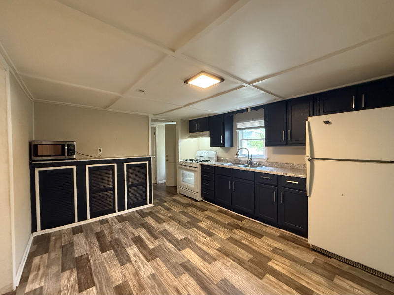 2638 N 17th St - Photo 2 of 20