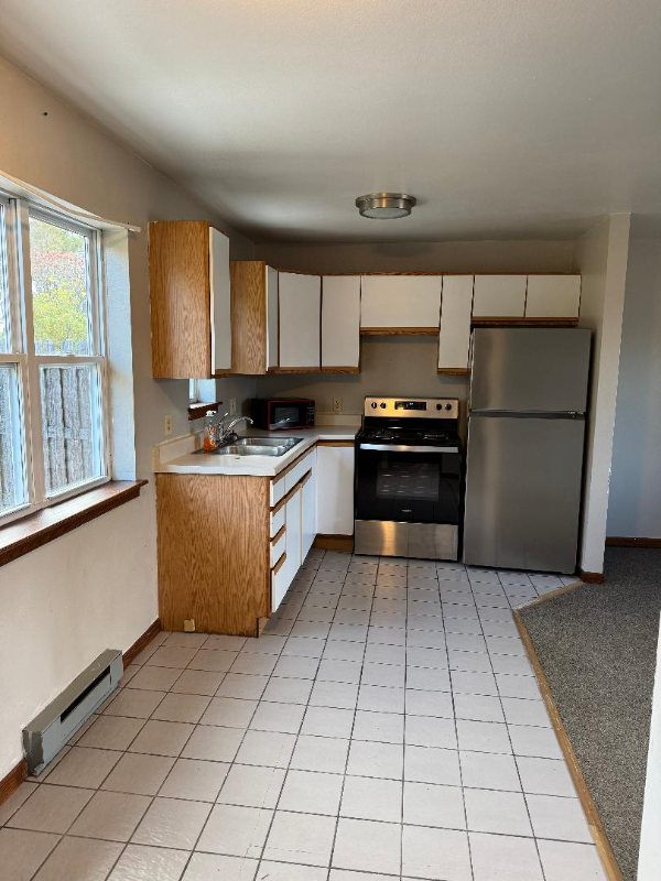 3850 N Shore Dr #2 - Photo 2 of 7