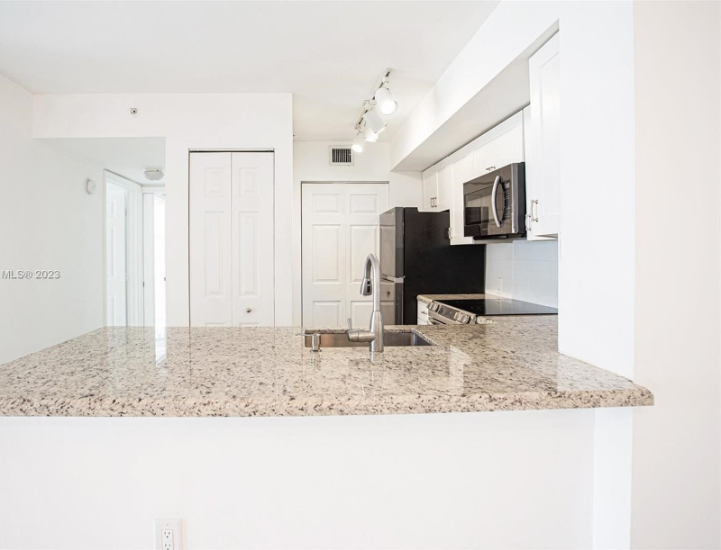 777 Sw 111th Way #200 - Photo 4 of 19