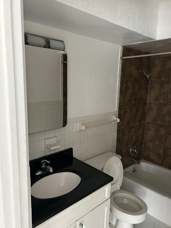 223 Anderson Ln #A - Photo 6 of 20