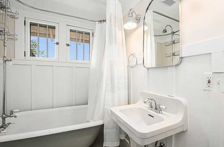 1133 Stonebrook Ct Ne #NA - Photo 3 of 12