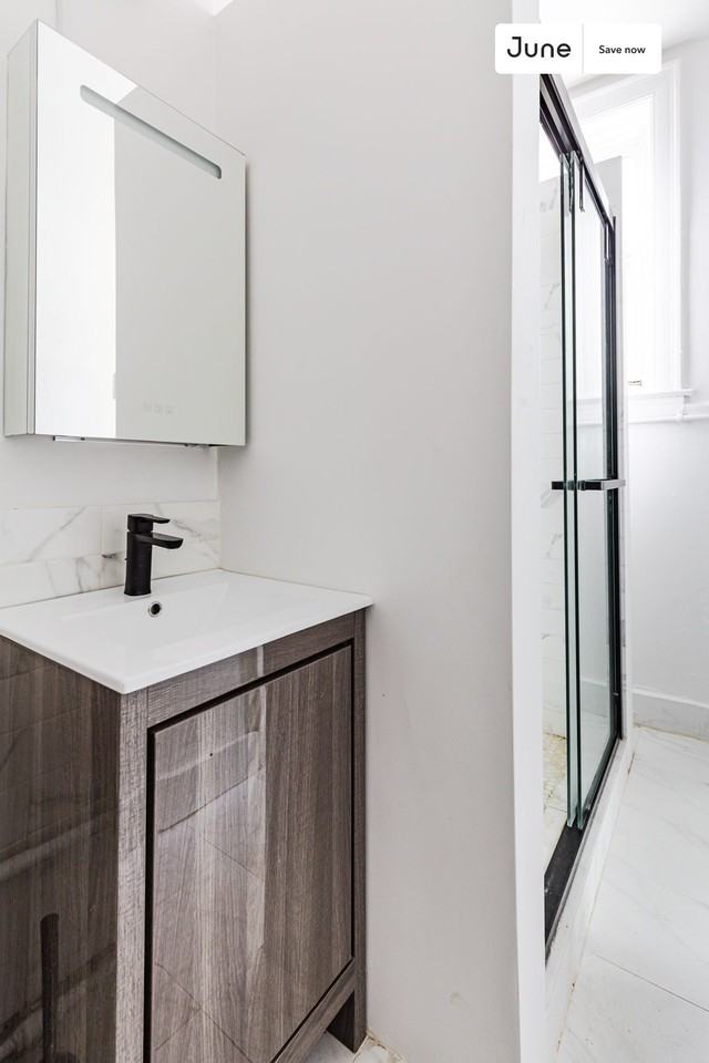 211 Lafayette Ave #5 - Photo 7 of 12