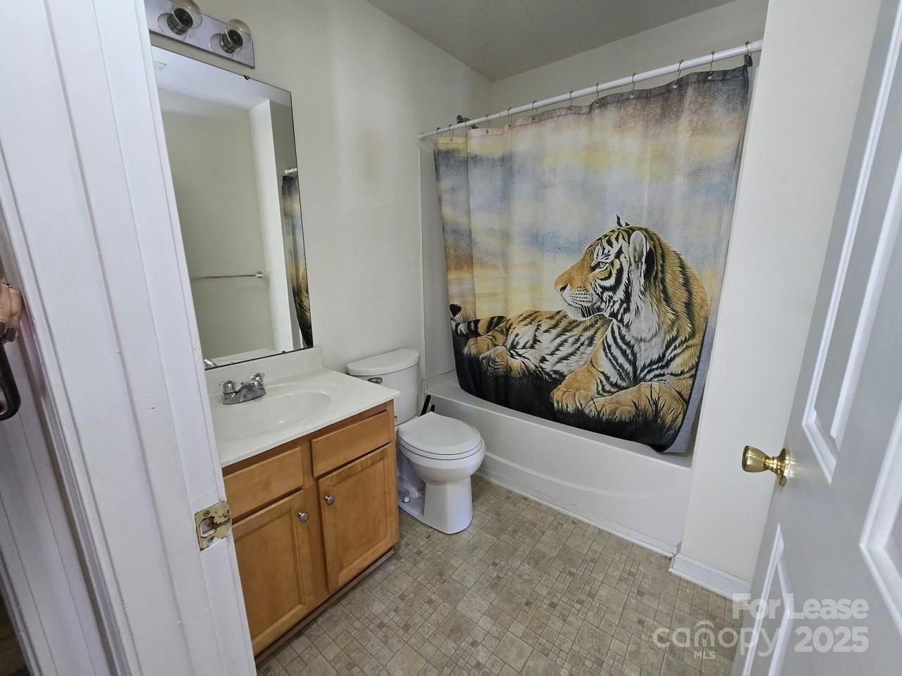 639 Fawnborough Ct - Photo 5 of 13