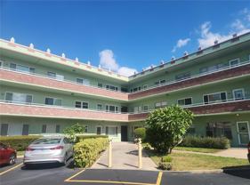 2358 Ecuadorian Way #40 - Photo 1 of 1