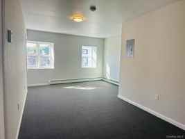 featured image of 16 Schneider Ave #3