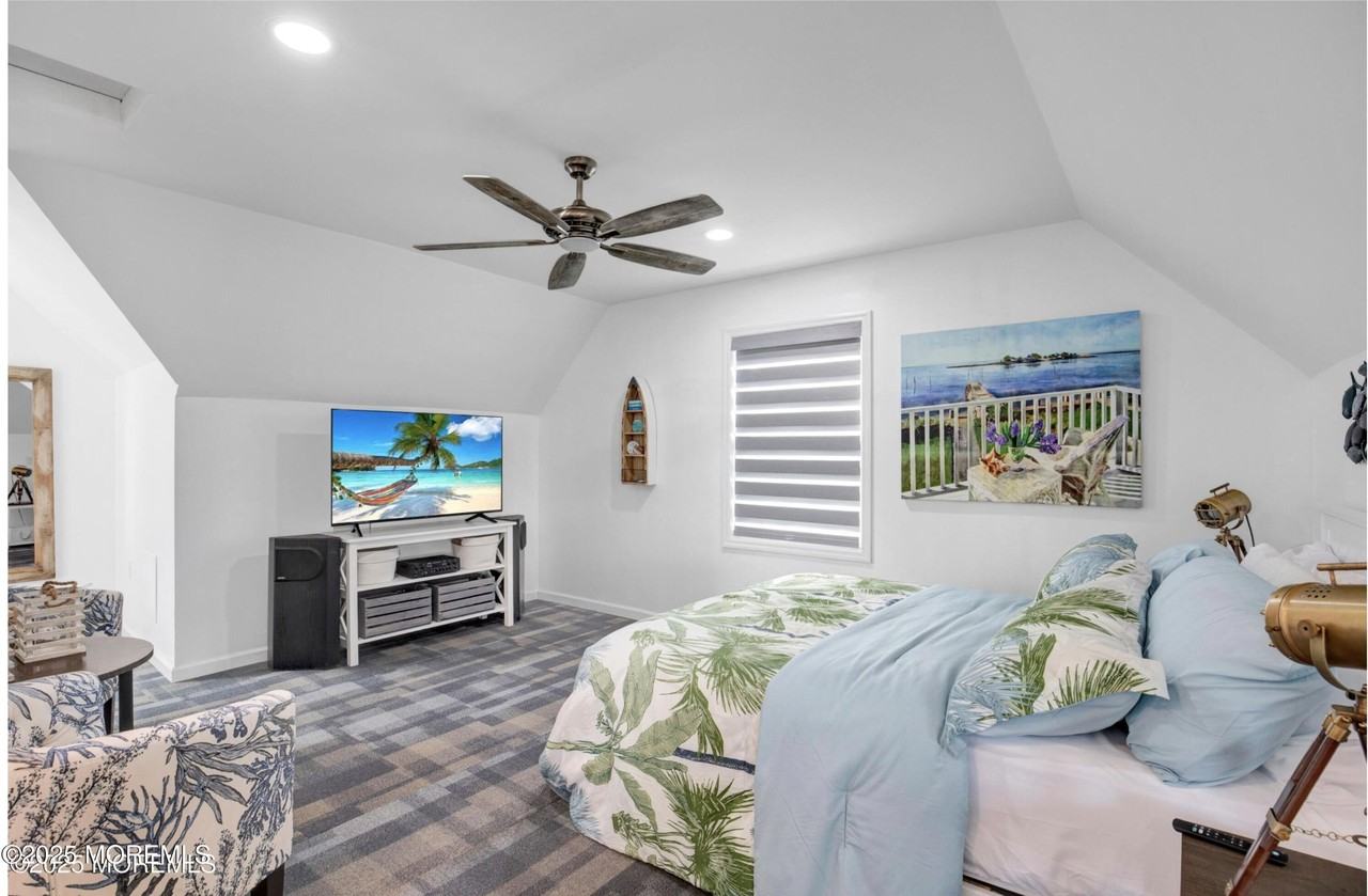 296 Alabama Ave - Photo 6 of 41