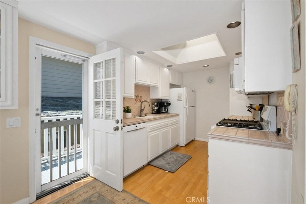 9 N Encino - Photo 6 of 21