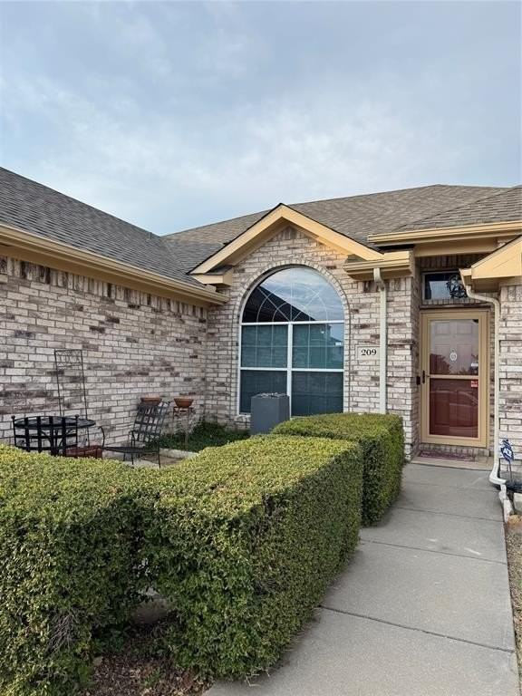 209 Cloudcroft Dr - Photo 5 of 39