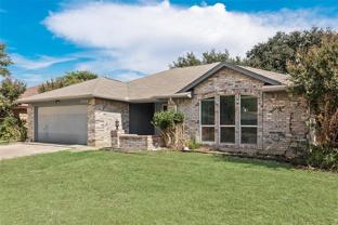 2709 Typhon Dr - Photo 1 of 1