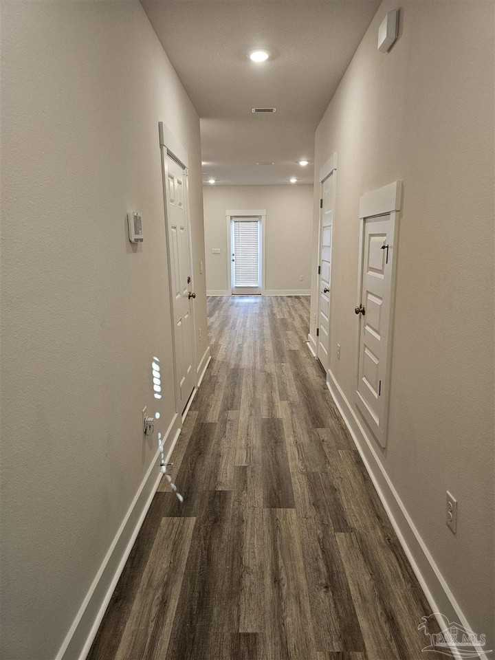 9460 Nature Creek Lane - Photo 4 of 10