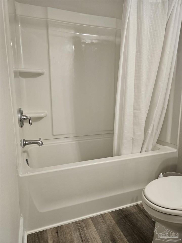 9460 Nature Creek Lane - Photo 7 of 10