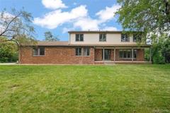 9325 N Ridge Rd - Photo 1 of 1