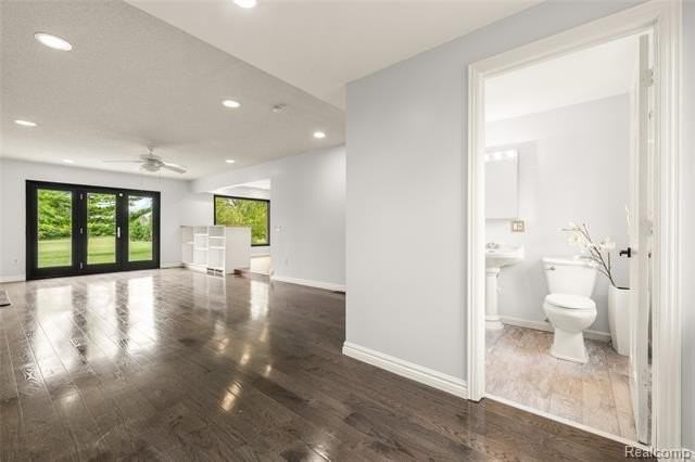 9325 N Ridge Rd - Photo 7 of 25