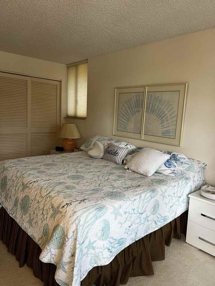 4702 Fountains Dr #207 - Photo 5 of 11