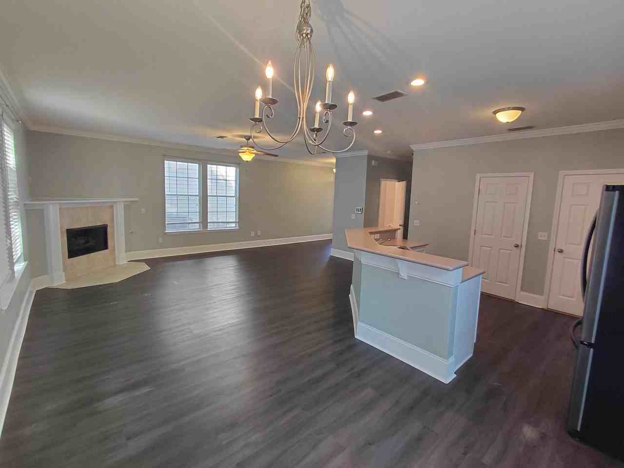 2633 Fernwood Court - Photo 5 of 26