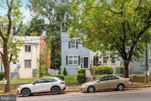 featured image of 224 Malcolm X Ave Se