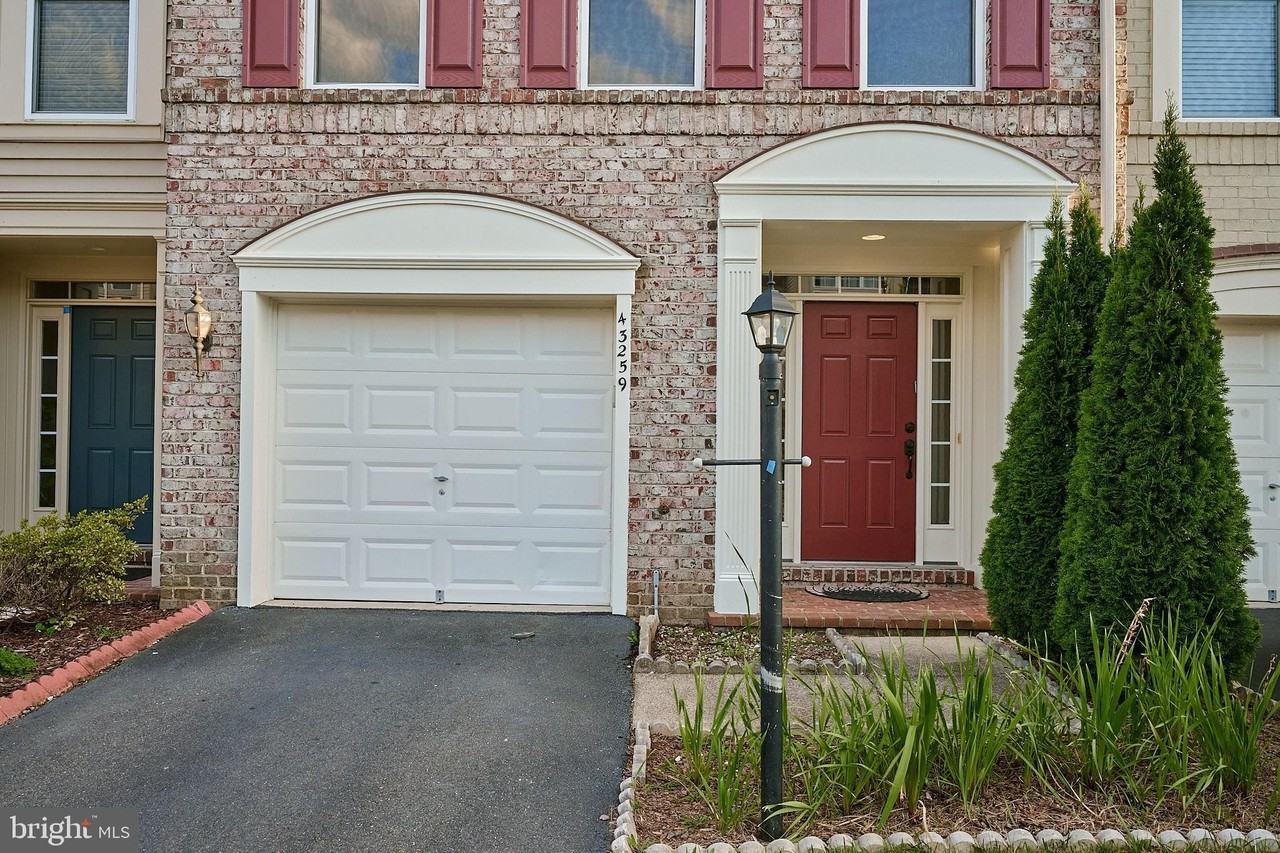 43259 Sunderleigh Sq - Photo 2 of 39