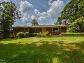 4324 Garland Dr - Photo 1 of 1