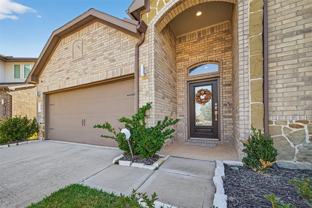 28307 Hannahs Harbor Ln - Photo 1 of 1