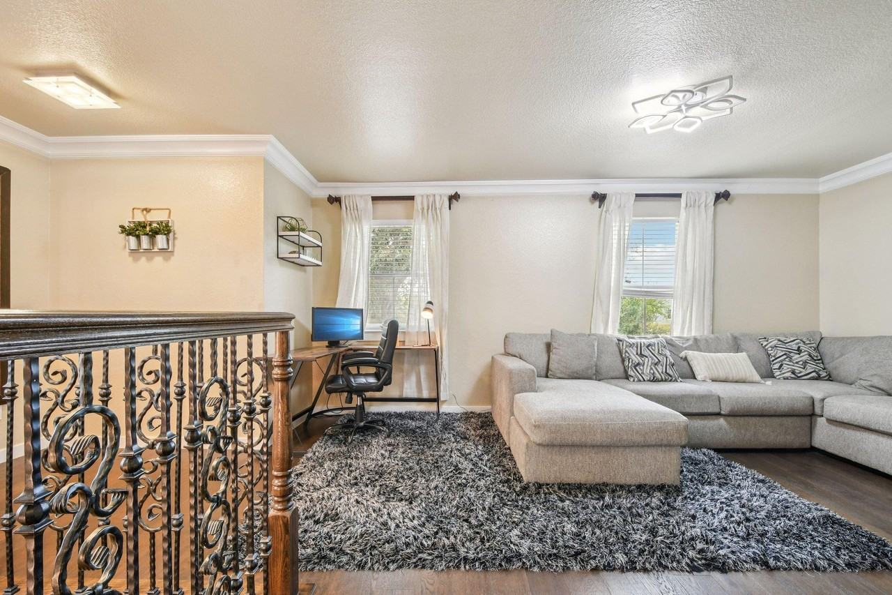 18205 Great Falls Drive - Photo 2 of 40