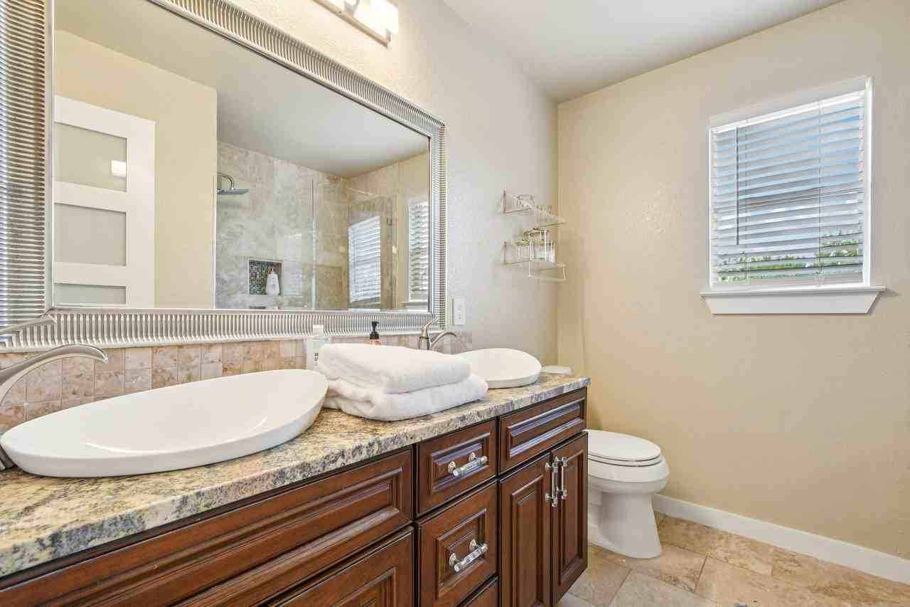 18205 Great Falls Drive - Photo 7 of 40