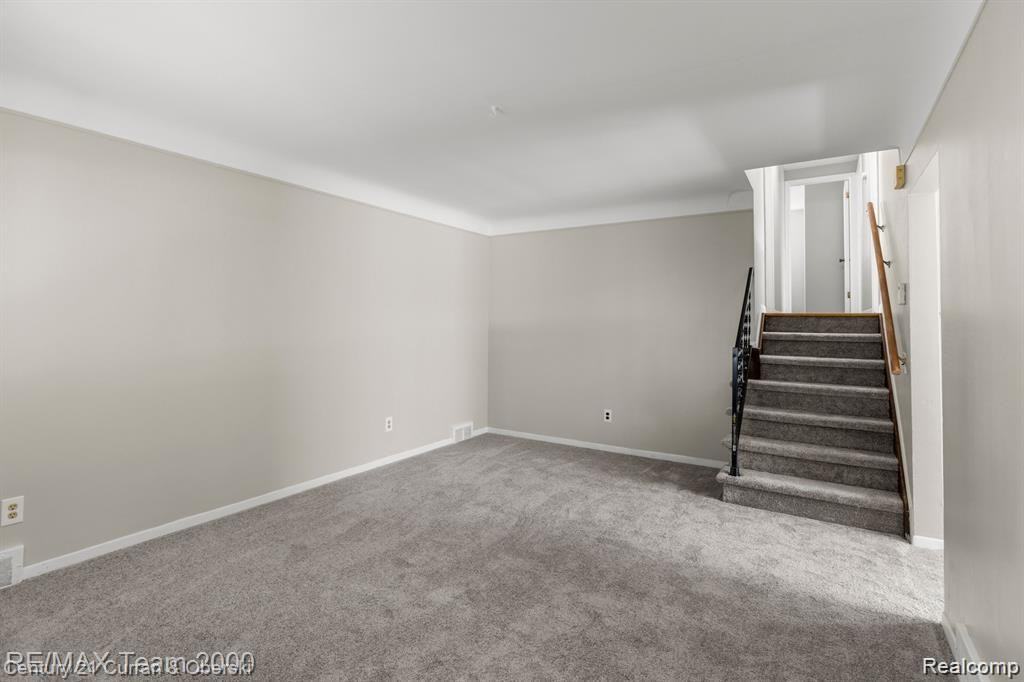 3223 Monroe St - Photo 2 of 29