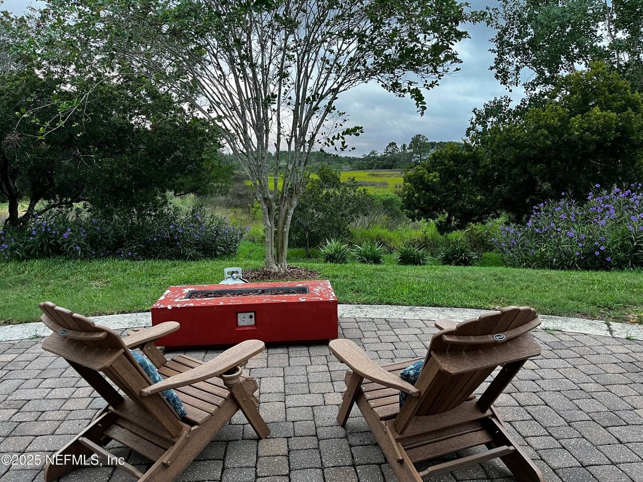 169 Sunset Circle North - Photo 6 of 22