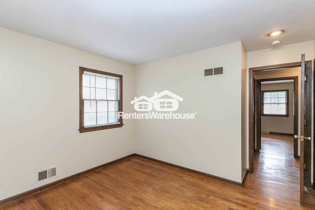 6431 Blue Ridge Cutoff - Photo 5 of 35