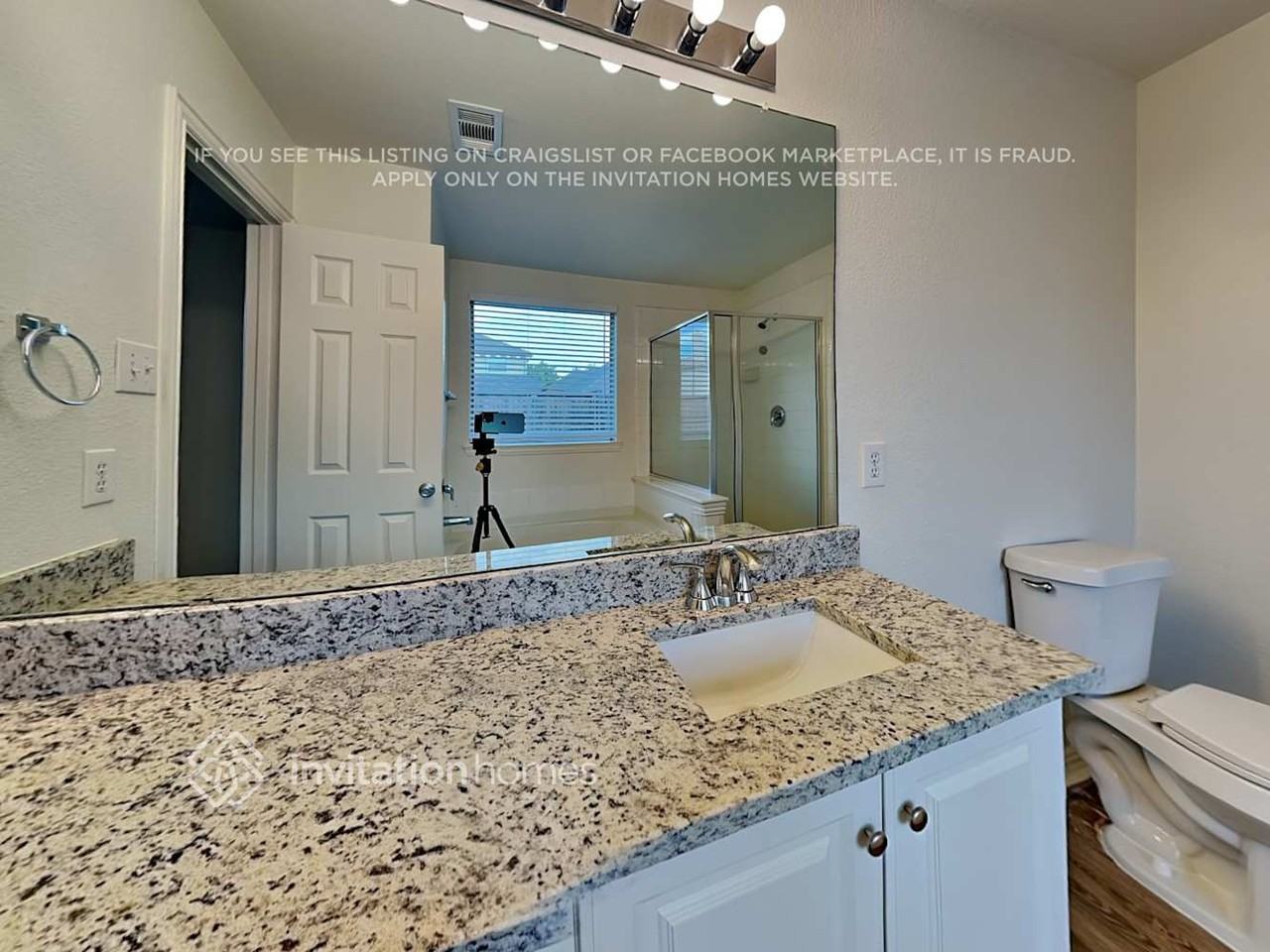 1132 Ainsworth Dr - Photo 7 of 17