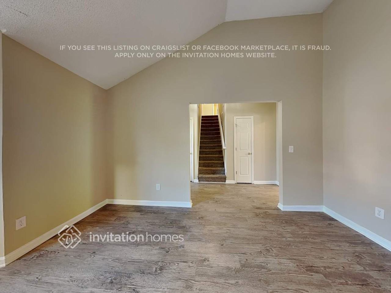 3539 Riverview Club Drive - Photo 4 of 23