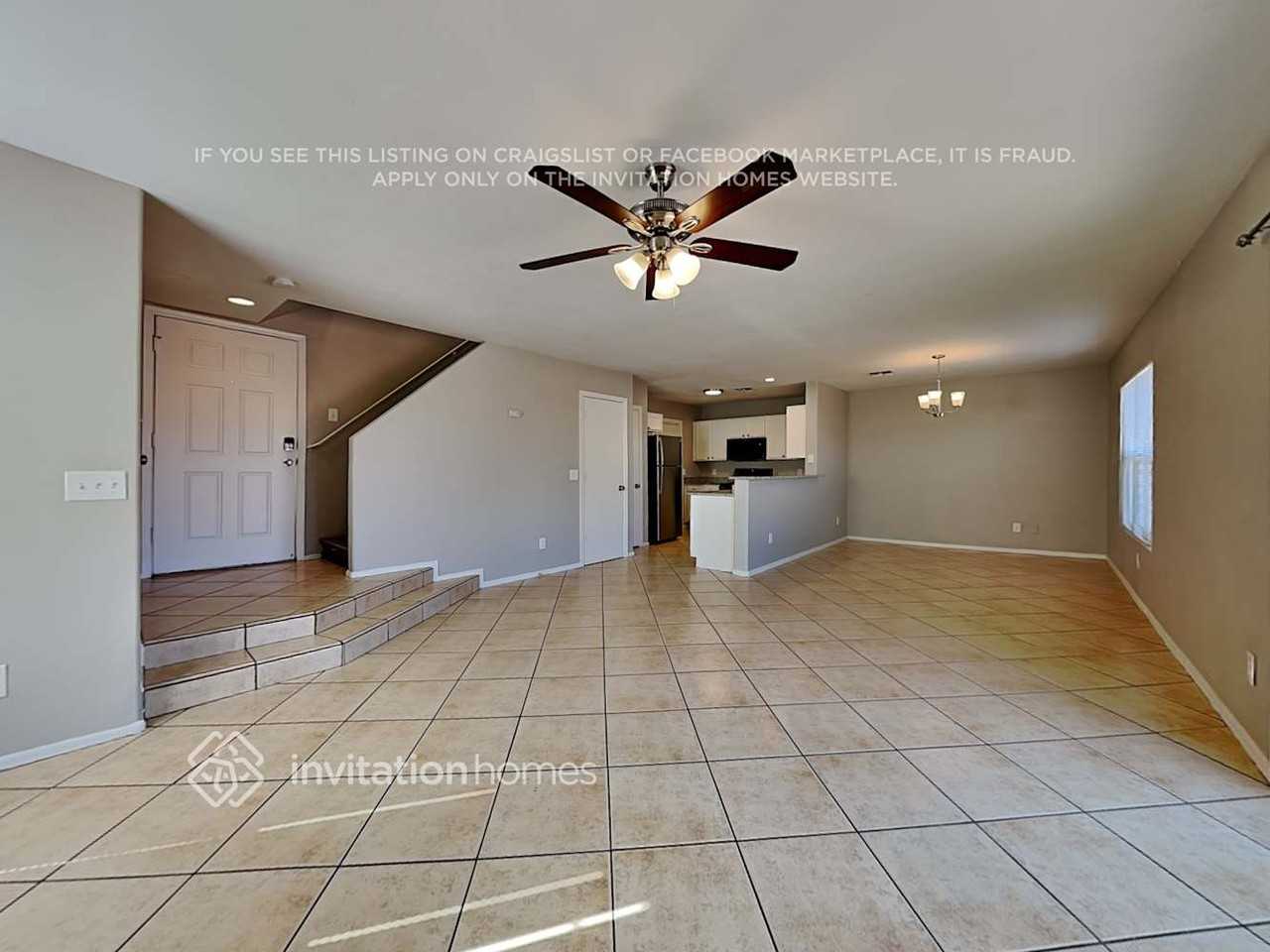 12901 N El Frio St - Photo 4 of 20