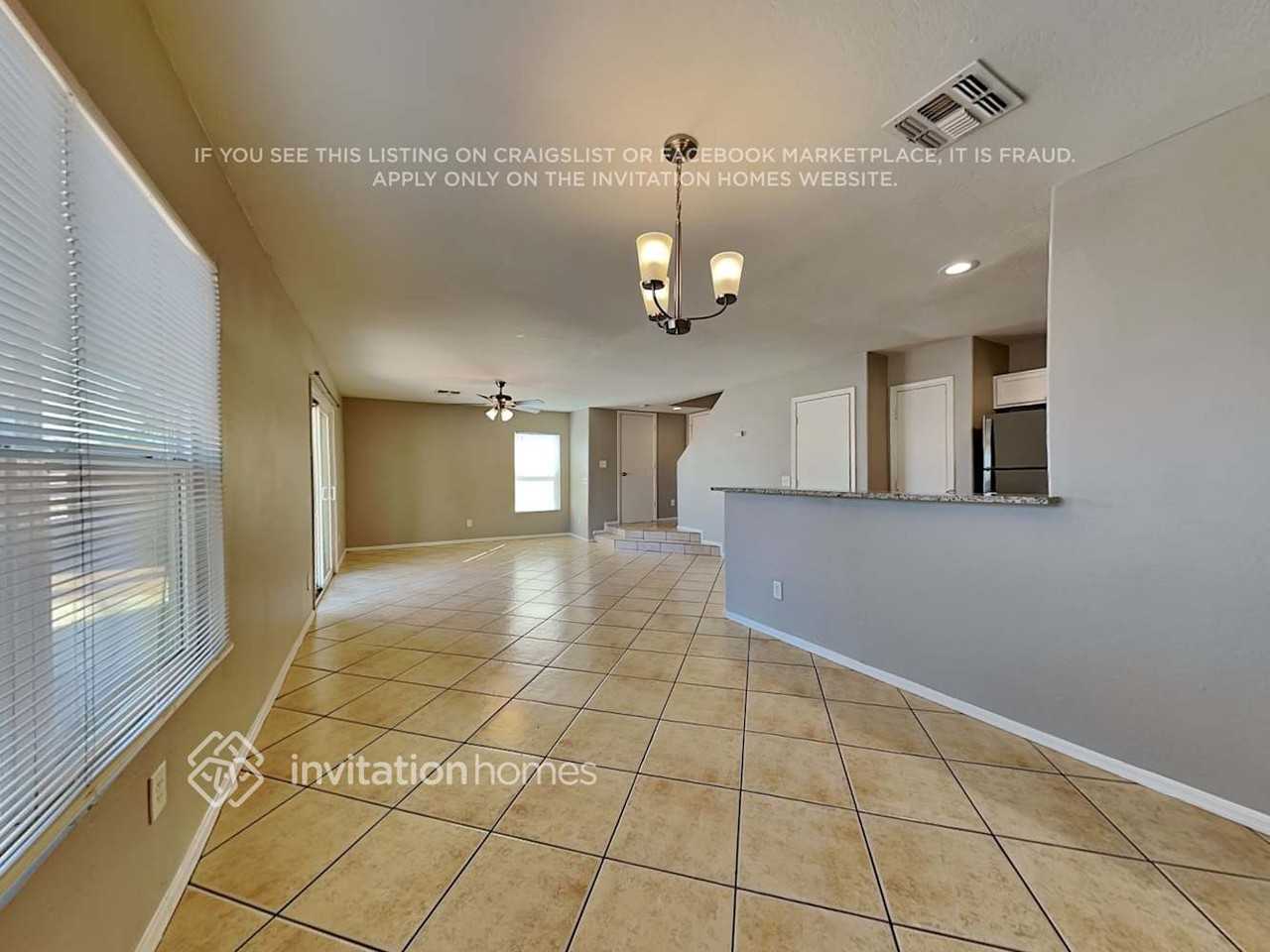 12901 N El Frio St - Photo 6 of 20