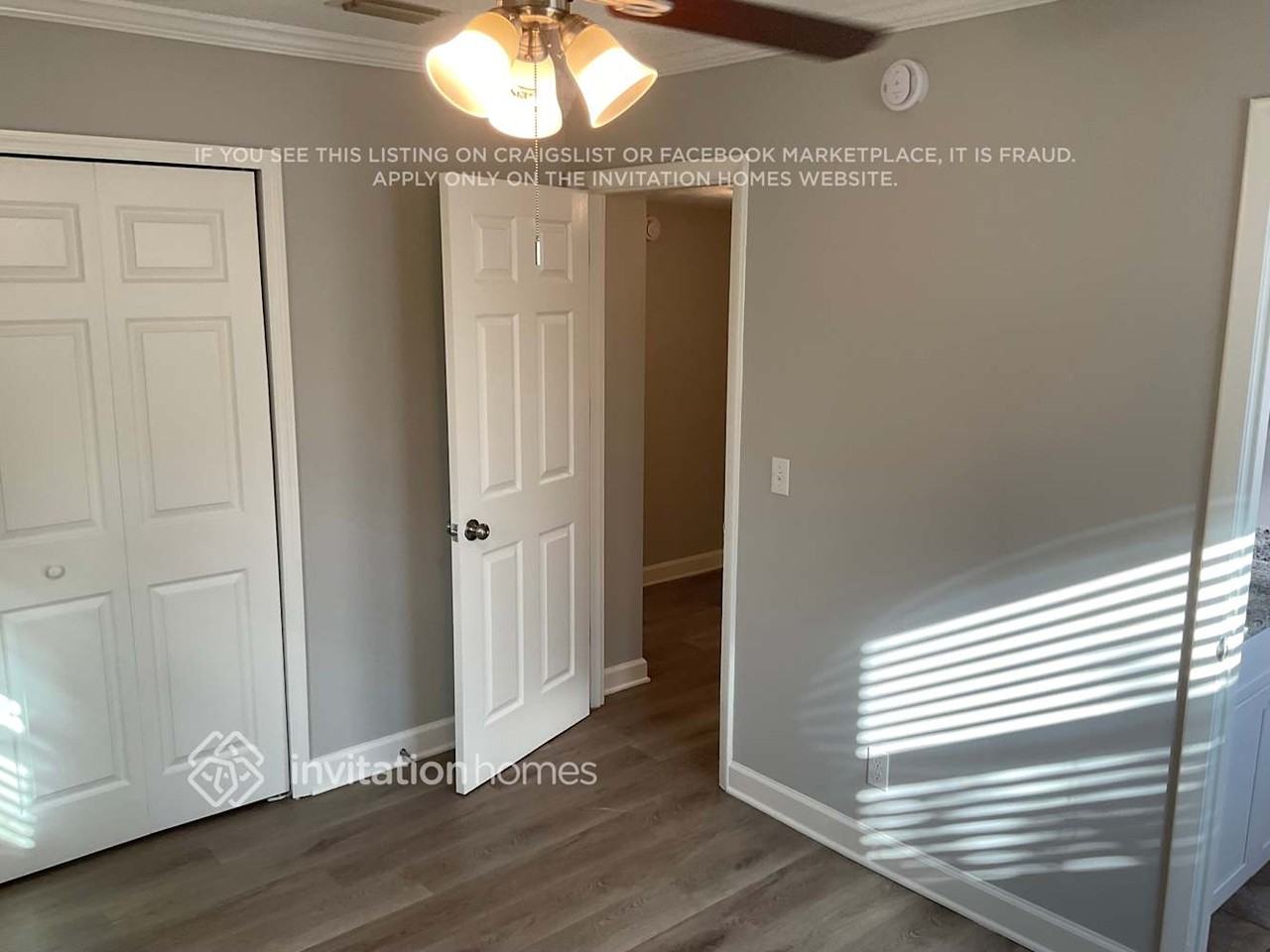 9557 Priory Ave - Photo 5 of 15