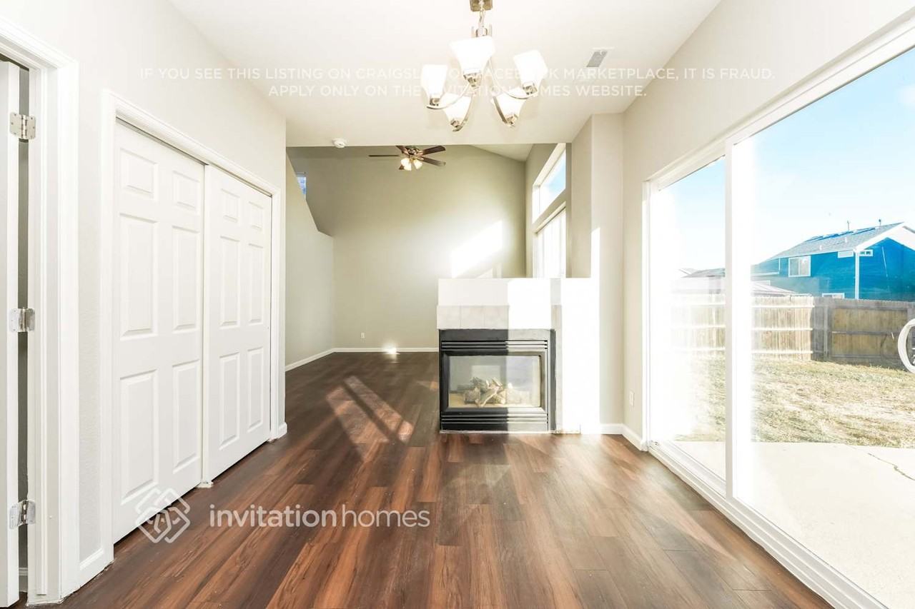 882 Rancher Dr - Photo 7 of 18