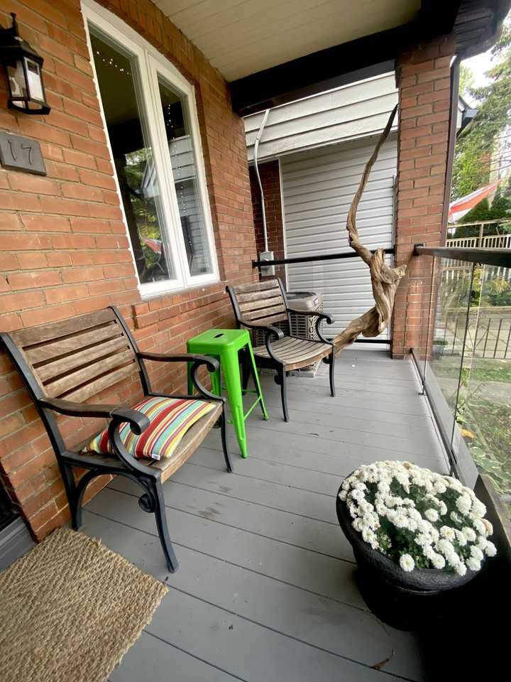 17 Weymouth Avenue - Photo 2 of 9