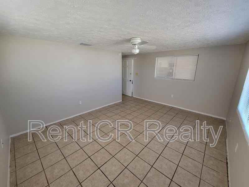 7408 Sea Grape Ave - Photo 2 of 8