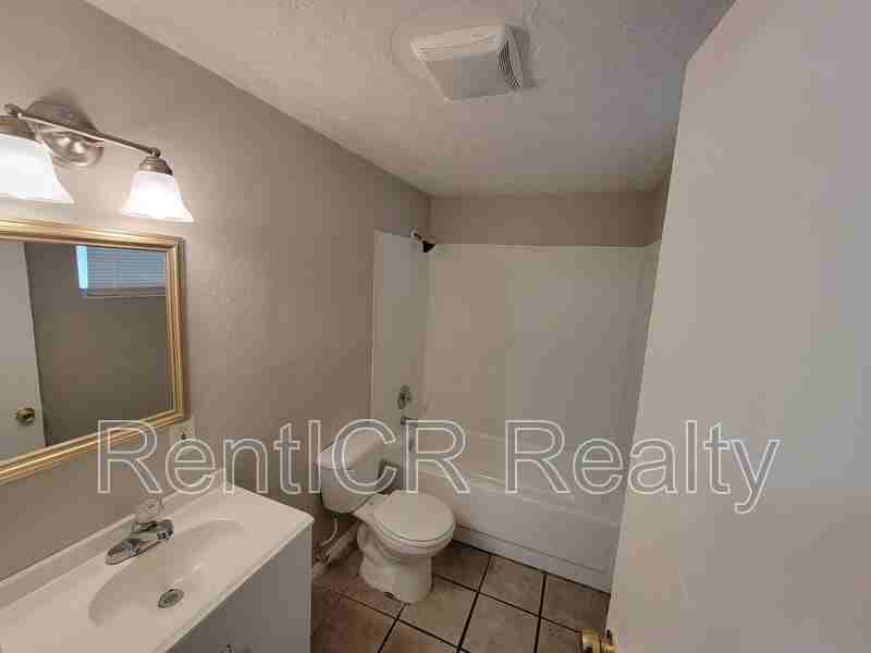 7408 Sea Grape Ave - Photo 5 of 8