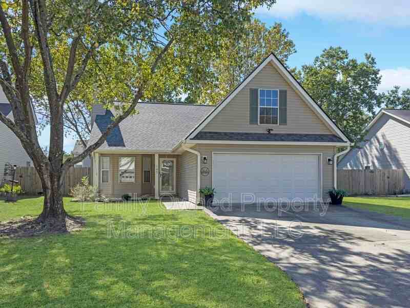 145 Wilton St - Photo 3 of 42