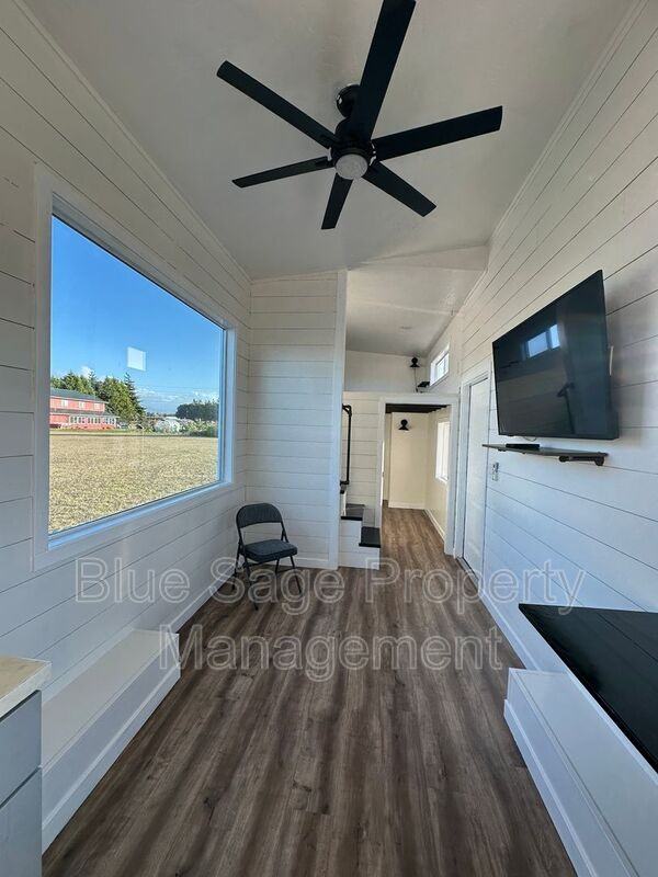 28 Cameron Acres Ln #TINY - Photo 2 of 23