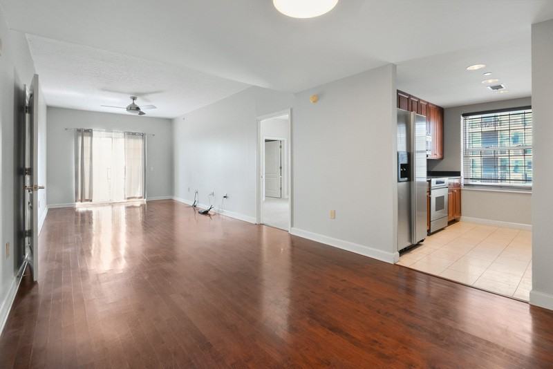 195 14th Street Northeast #1907 - Photo 3 of 24