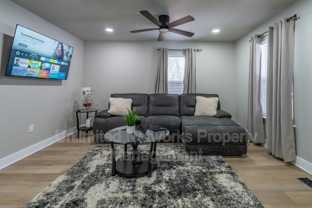 410 Saint Johns Ave Sw - Photo 1 of 1