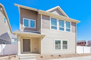 18571 E 47th Ave - Photo 1 of 1