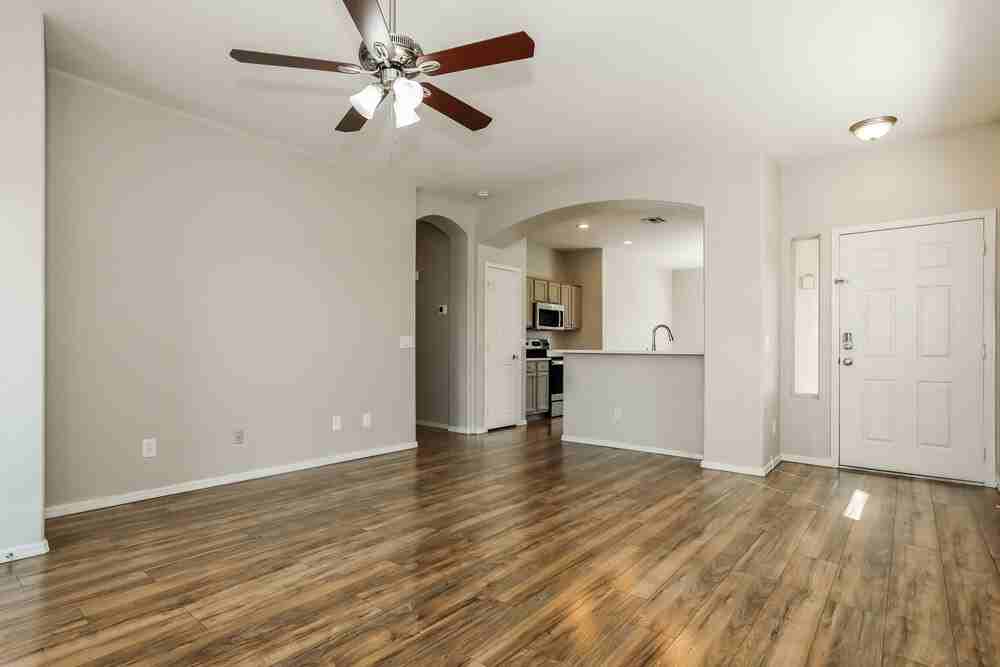 26 N 126th Ave - Photo 4 of 16