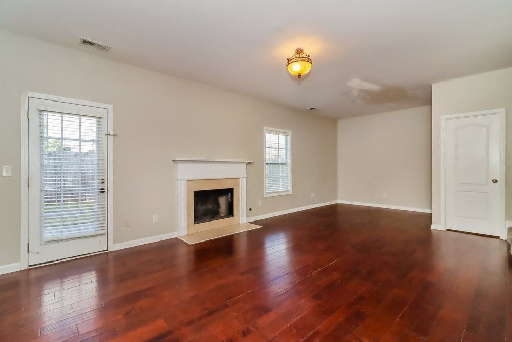 72 Brookvalley Cmns - Photo 5 of 17