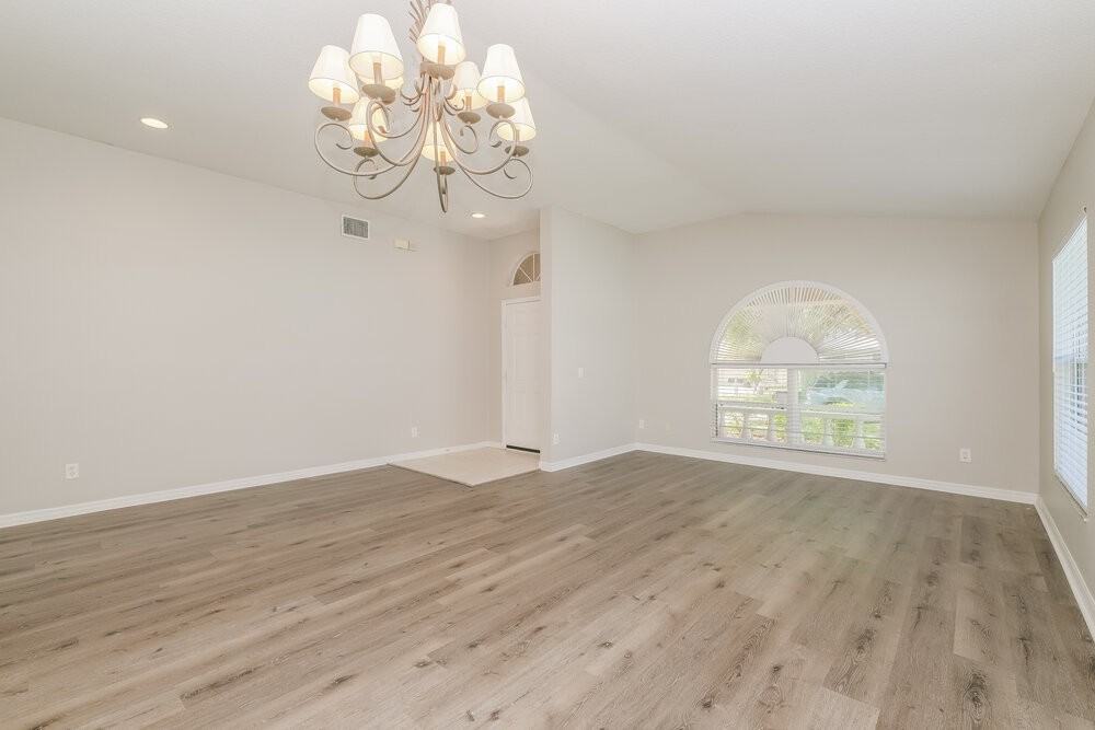 7602 Citrus Blossom Dr - Photo 3 of 16