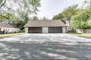 3704 West Beechwood Drive - Photo 1 of 1