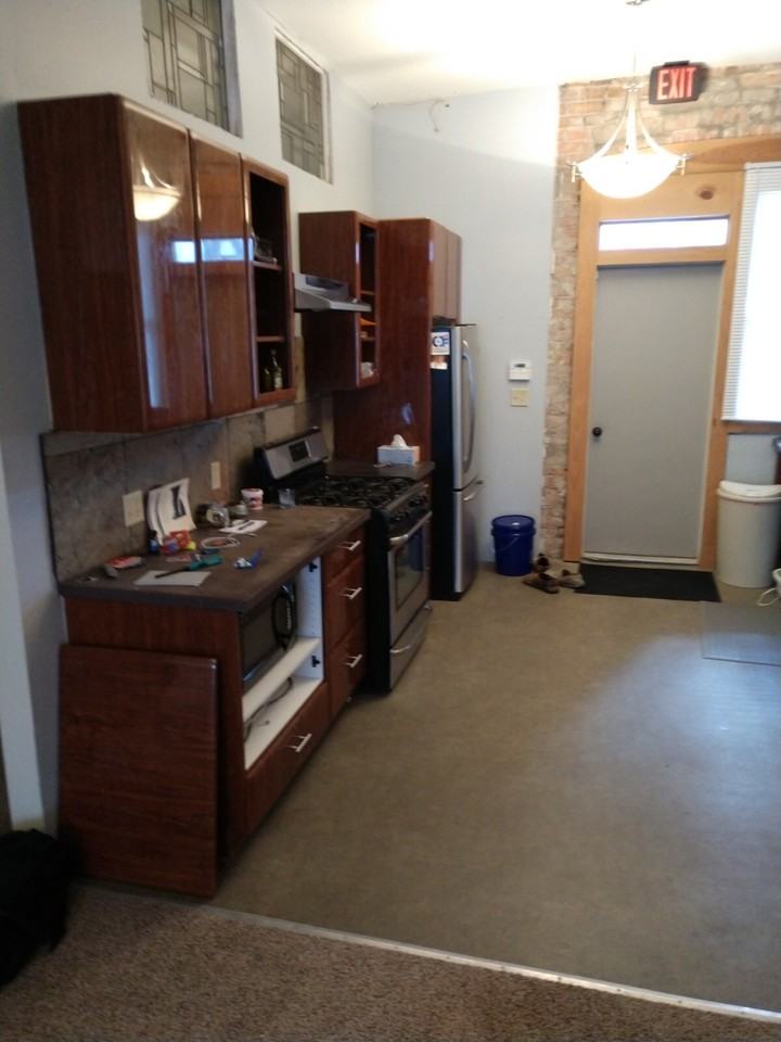 234 10th Street - Photo 3 of 6