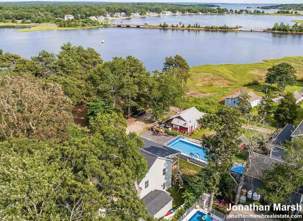 43 Marine Ave - Photo 3 of 7