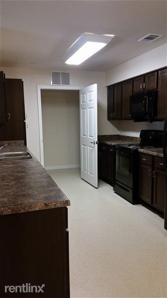 3305 Hickory Tree Rd - Photo 3 of 14